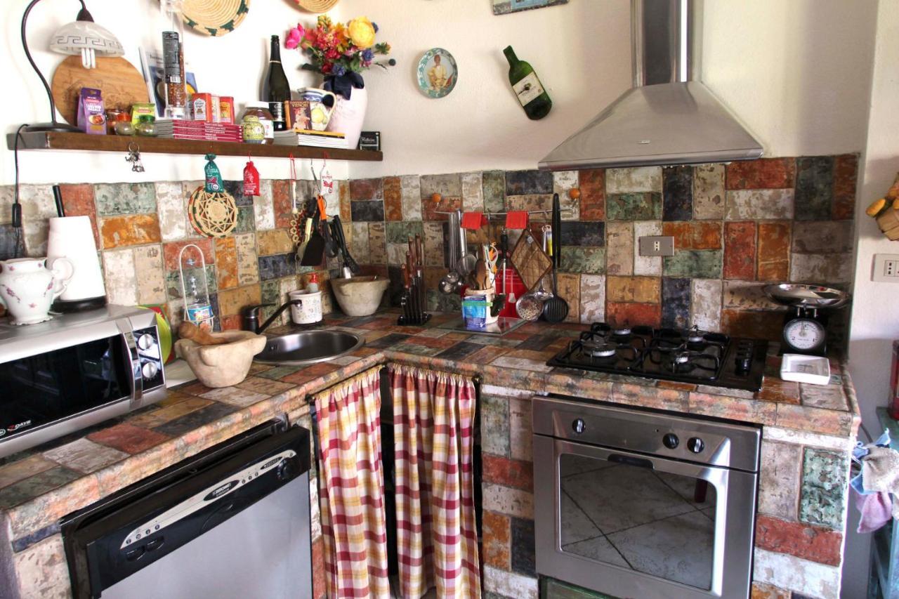 Guesthouse Nuvole Olbia Extérieur photo